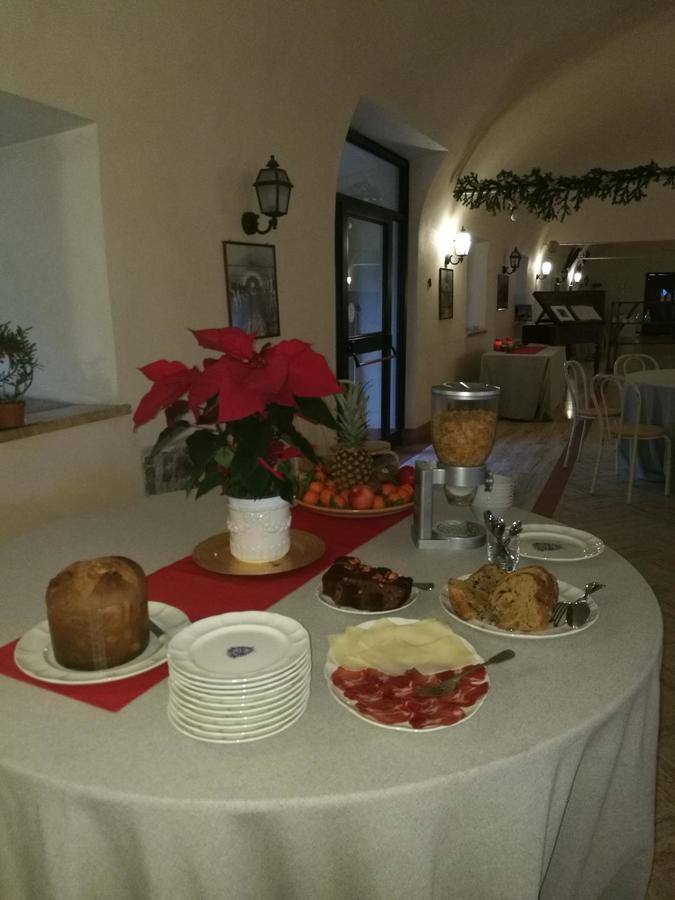 Agriturismo Pantano Borghese Monte Compatri ภายนอก รูปภาพ