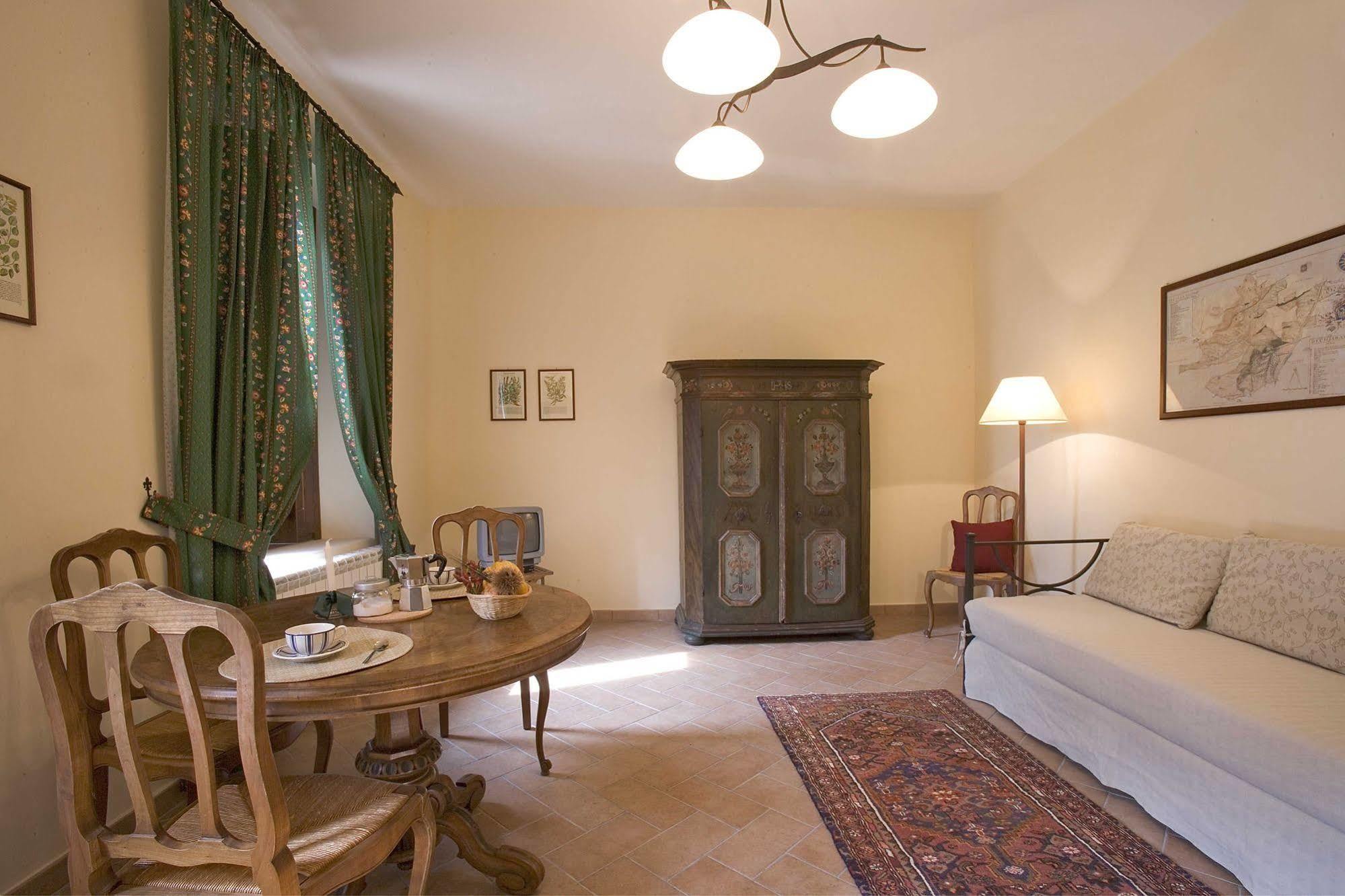 Agriturismo Pantano Borghese Monte Compatri ภายนอก รูปภาพ