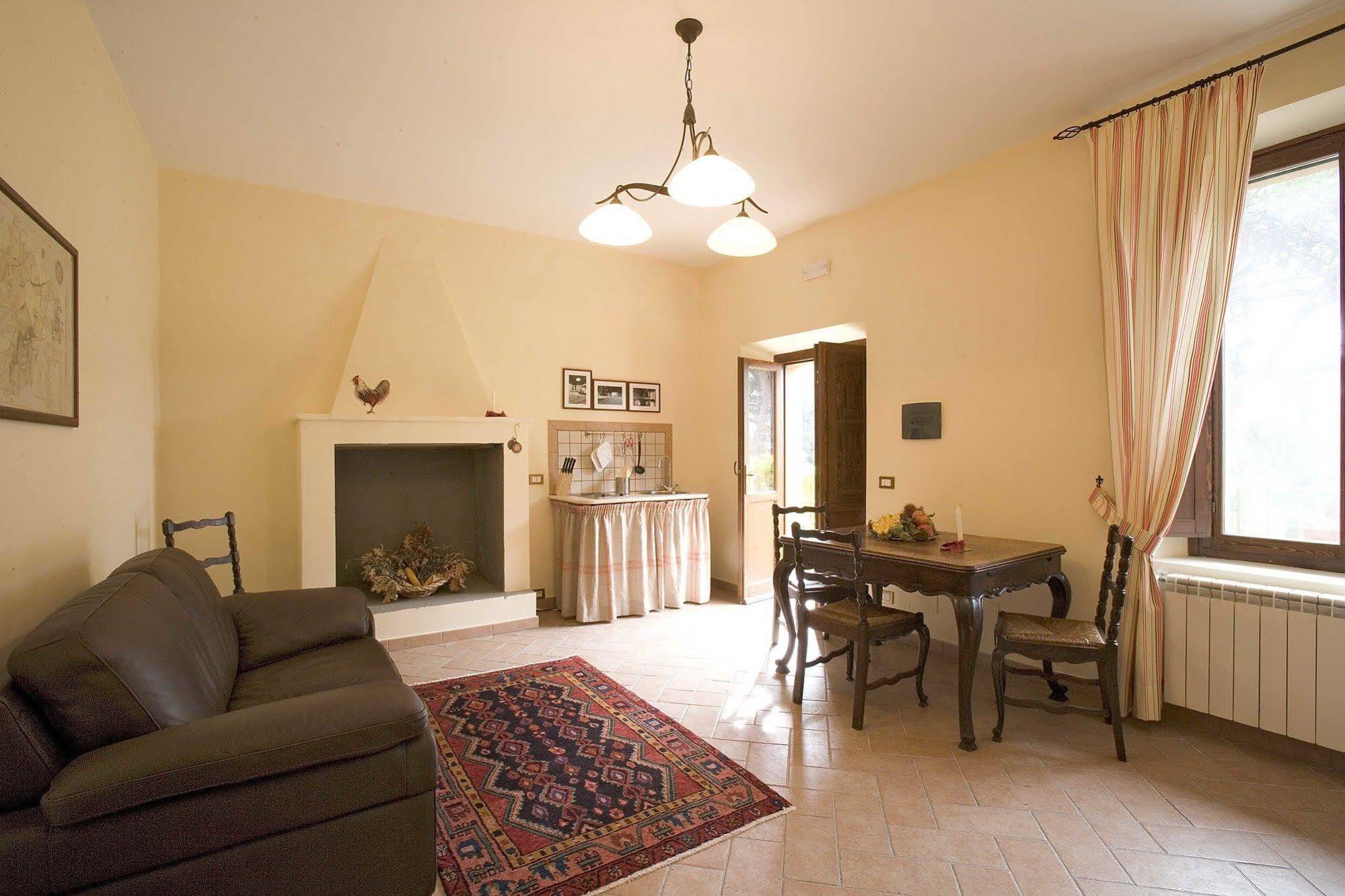Agriturismo Pantano Borghese Monte Compatri ภายนอก รูปภาพ