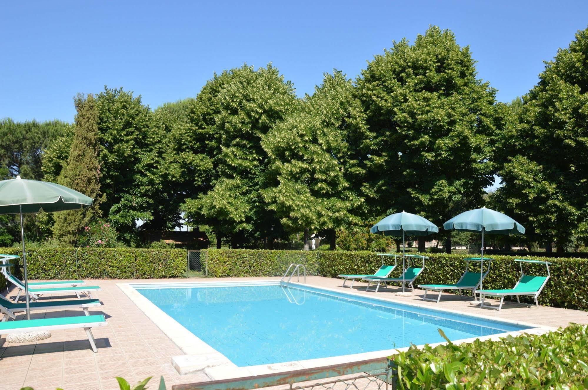Agriturismo Pantano Borghese Monte Compatri ภายนอก รูปภาพ