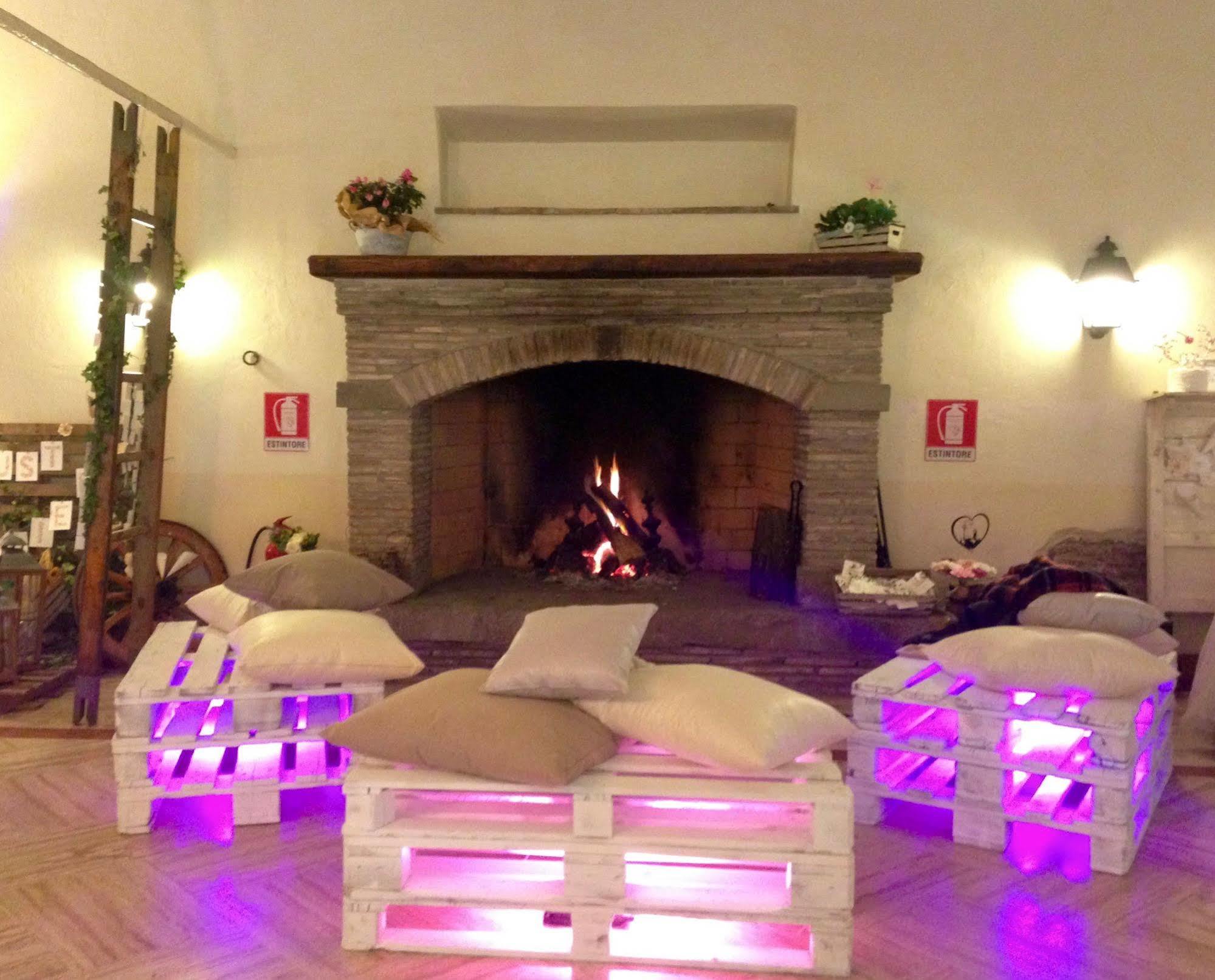 Agriturismo Pantano Borghese Monte Compatri ภายนอก รูปภาพ